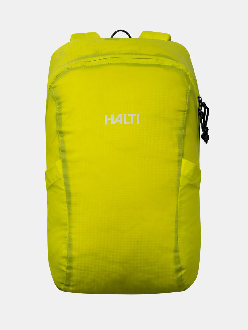Halti Streetpack Reppu on kirkkaan keltainen reppu, jossa on vetoketjullinen etutasku ja keskitetty Halti-logo.