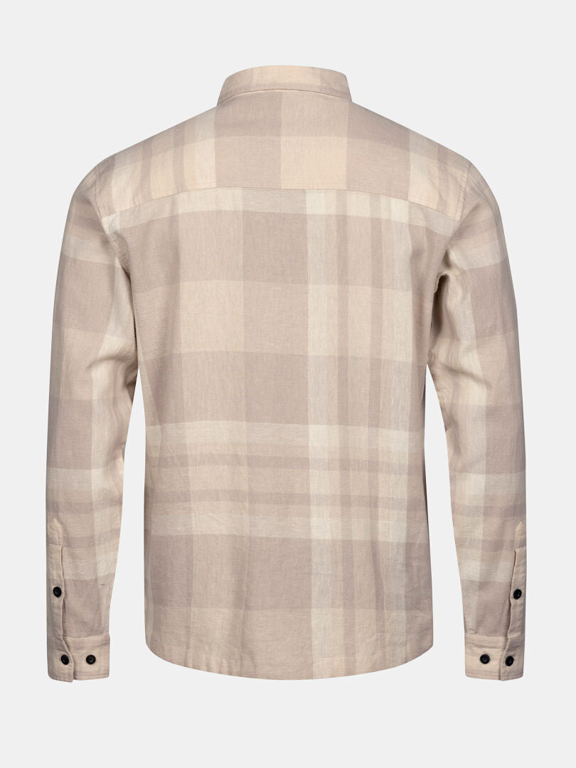 Halti Hiker Retkeilypaita Miesten: beige-cream plaid, hamppusekoite, hengittävä paita ulkoiluun ja retkeilyyn.