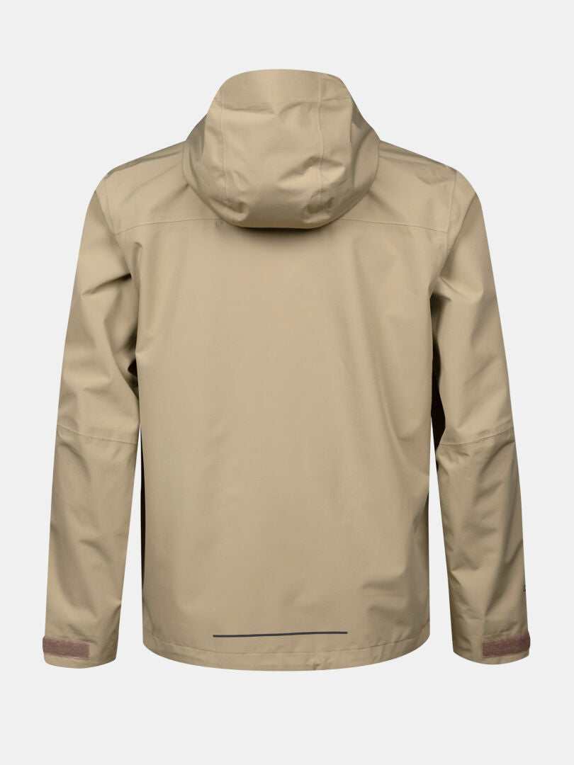 Halti Forter DX Lämmin Kuoritakki Miesten beige selästä kuvattuna, pitkät hihat, huppu ja suora helma.