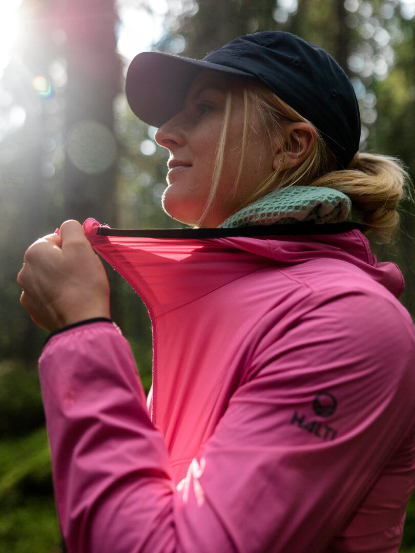 Pallas Cool X-stretch Takki Naisten luonnossa