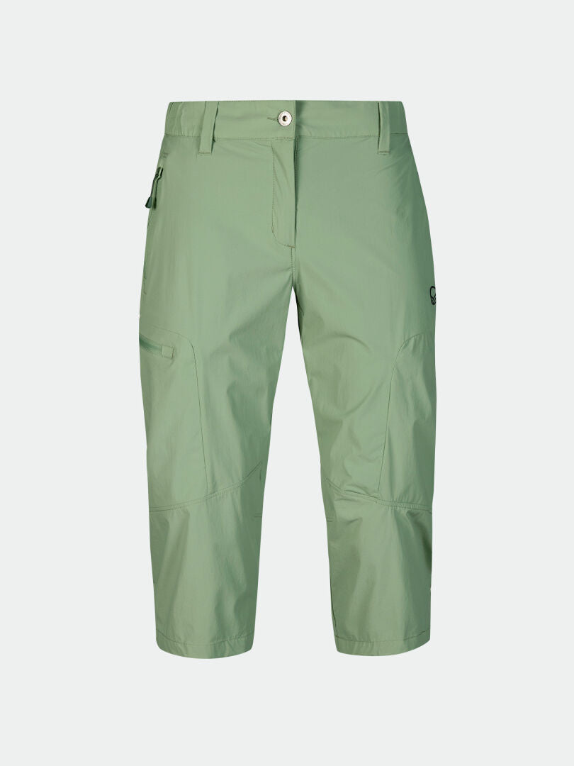 Halti Pallas Cool X-stretch Caprit Naisten Plus, vaaleanvihreä, polvipituinen, UPF 90+, monitaskuinen, yksivärinen tausta.