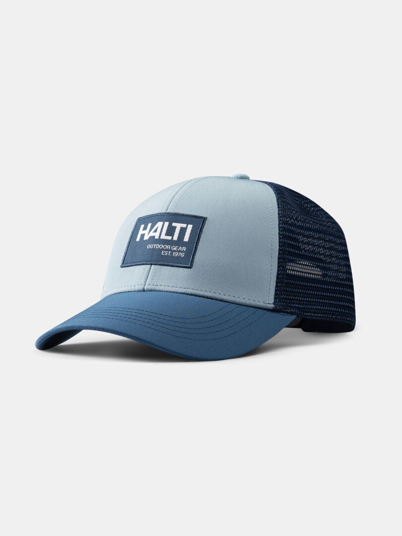 Halti Koskelo Trucker Lippis: vaaleansininen/navy, kaareva lippa, Halti patch, säädettävä kiinnitys täydelliseen istuvuuteen.