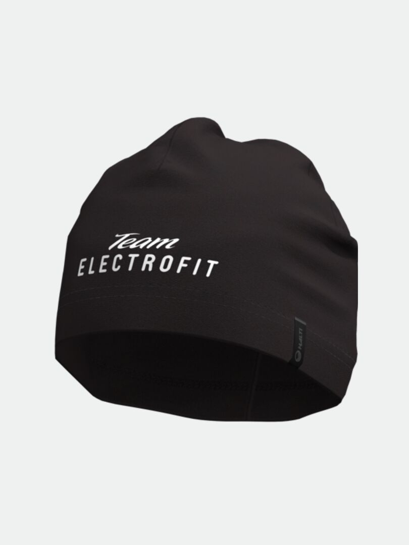 Halti Loiva Pipo - Electrofit on musta pipo, jossa on valkoinen Team ELECTROFIT ja pieni sivutunniste - ihanteellinen ulkoiluun.