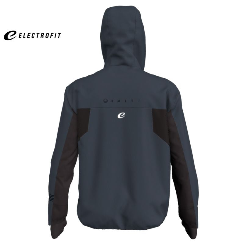Halti Navakka Hiihtotakki Miesten on tumma hupullinen hiihtotakki, jossa Electrofilt ja Stormwall® yläselässä.