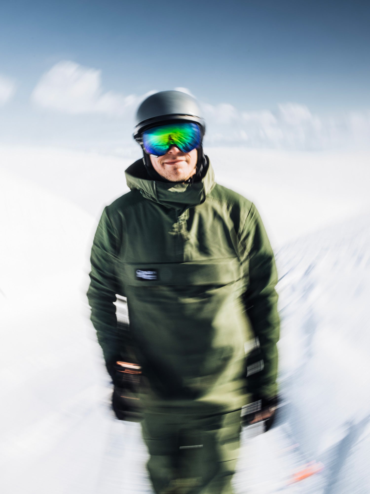 Juuso Holstein on Pallasten Pöllöjen perustaja ja Haltin tuotteiden testaaja