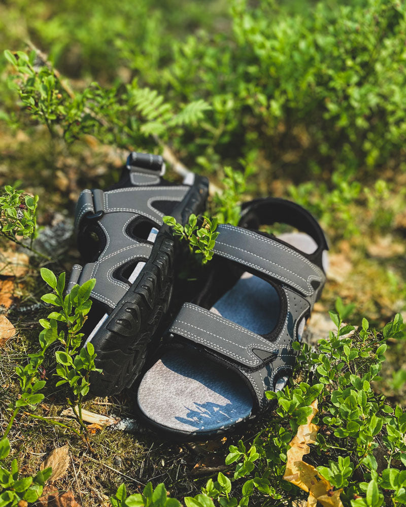 Halti sandor miesten sandaalit