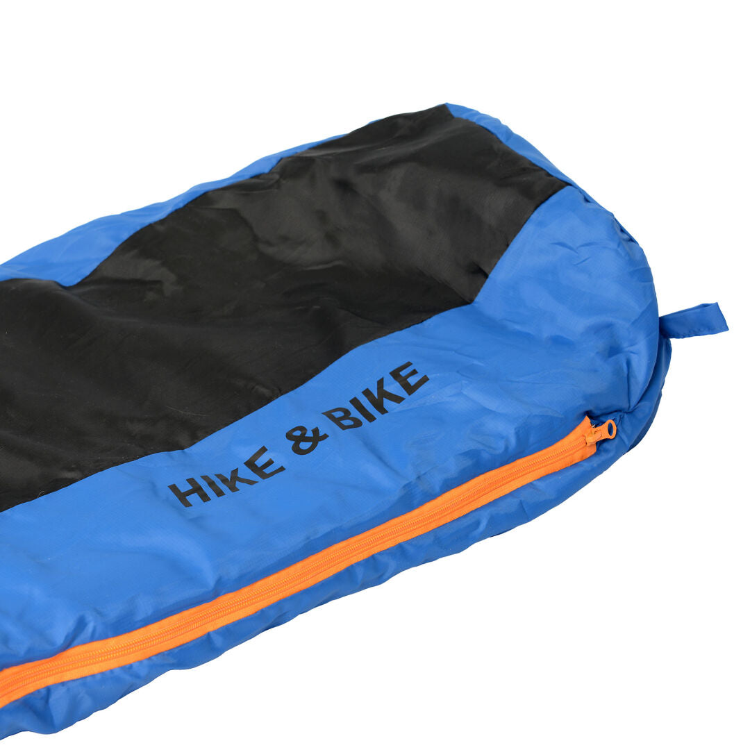 Halti Hike & Bike Makuupussi: sininen/musta, oranssi vetoketju, vettähylkivä pinta, HIKE & BIKE printti.