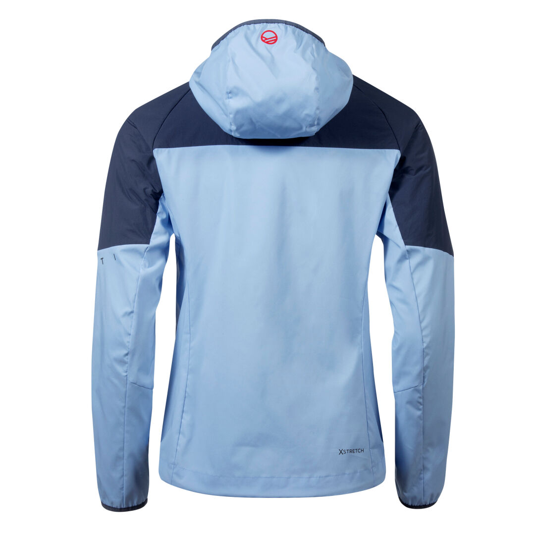 Vaaleansininen Halti Crust Naisten Takki, jossa tummansininen X-stretch-kangas selästä päin valkoisella pohjalla.