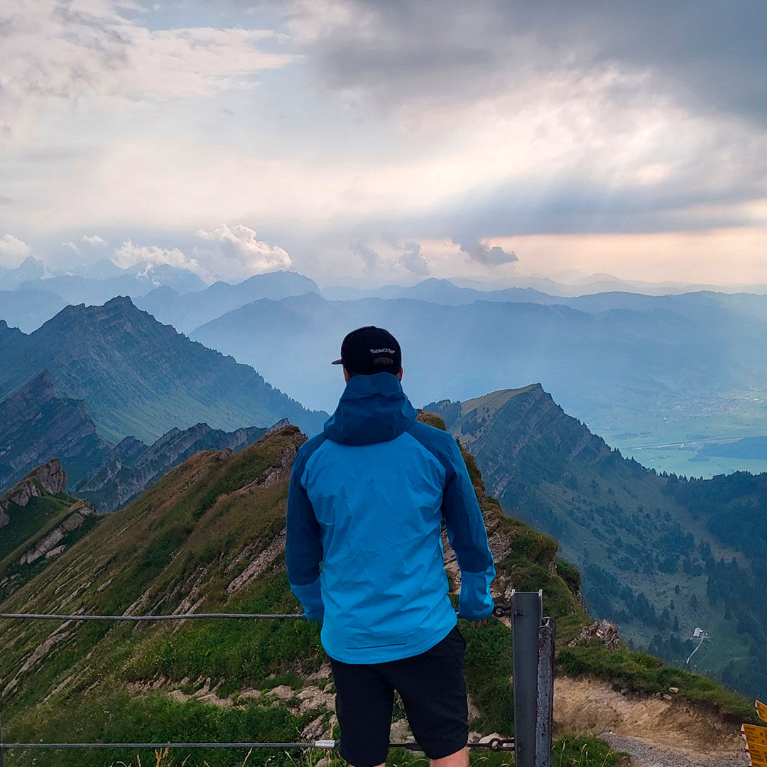 Halti Biegga Miesten Kuoritakki - Alpit - Sadetakki