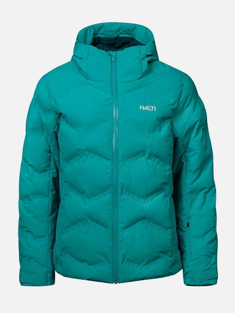 Halti Nordic Arcty II -naisten hiihtotakki, väri teal, huppu, edessä vetoketju ja logo rinnassa, yksivärisellä taustalla.