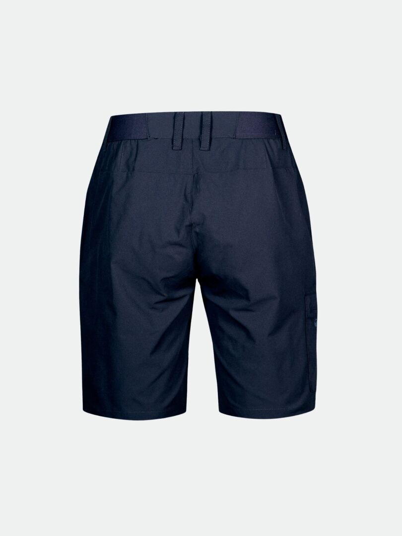 Halti Drive X-stretch plus-mitoitetut naisten shortsit, vyölenkeillä, takaa katsottuna vaalealla taustalla.
