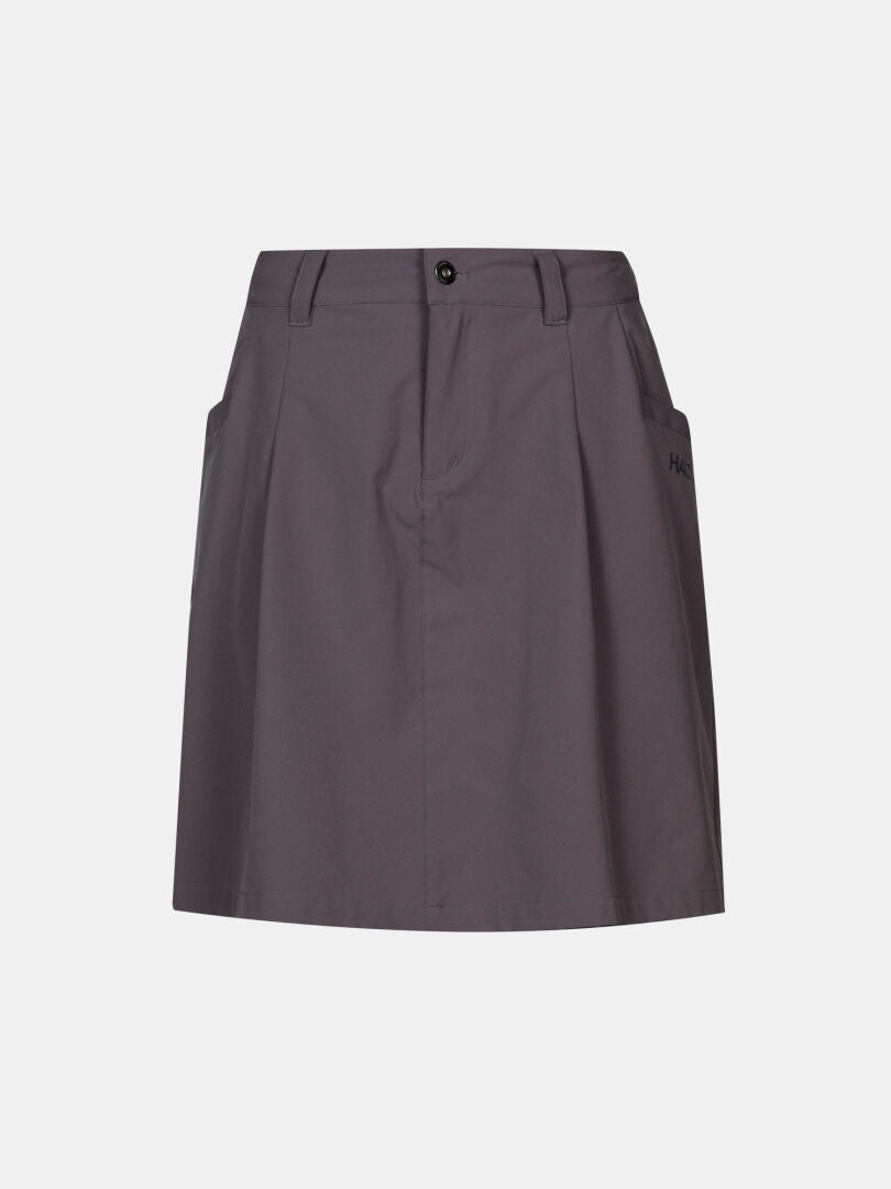 Halti Drive X-stretch Shortsihame Naisten: polvipituinen tummanharmaa hame, jossa vyölenkit, sivutaskut, nappikiinnitys edessä.