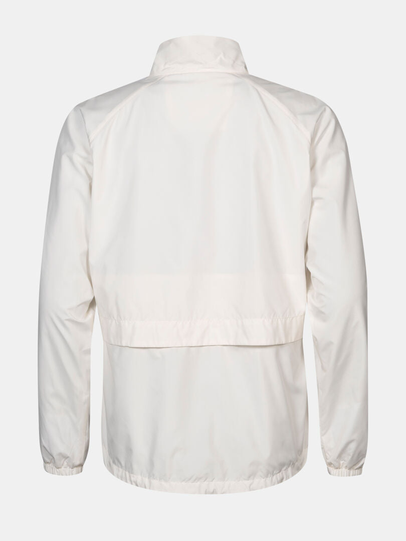 Halti Saime Tuulitakki Naisten takanäkymä, jossa on pystykaulus, joustavat hihansuut ja tuulettuva takaläppä.