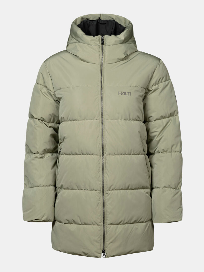 Vaaleanvihreä Halti Leinikko Puffer -parka naisille, hupullinen, edessä vetoketju ja logo, kuvattu yksivärisellä taustalla.